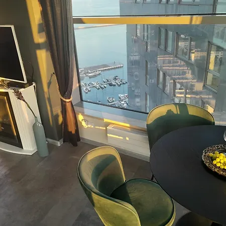 Apartamento Panoramic Penthouse - 28Th Floor - Sea & City View- Szklany Narozny Wierzcholek Sea Towers Gdynia