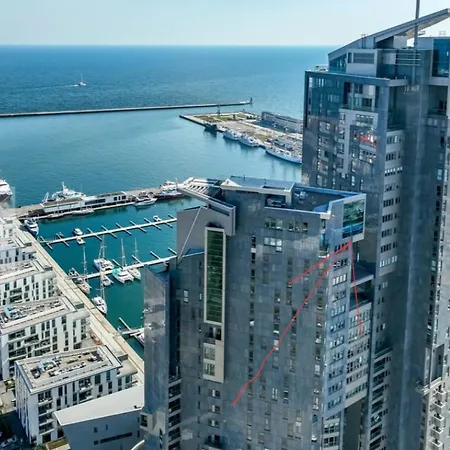 Ikona Sea Towers - 28th Floor - 360 Panorama Penthouse - グディニャ