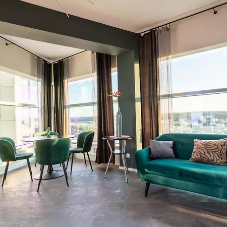 Sea Towers - Panoramic Sky Penthouse - 28th Floor * Gdynia